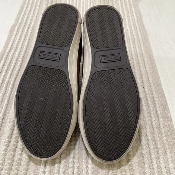 Tommy Hilfiger beautiful brown leather sneakers. Men’s 10. Like new condition. - Picture 12 of 14